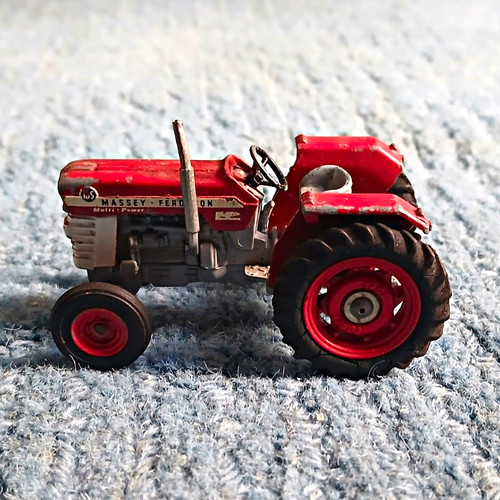 Corgi massey ferguson 165 64 - ferguson, 1:64