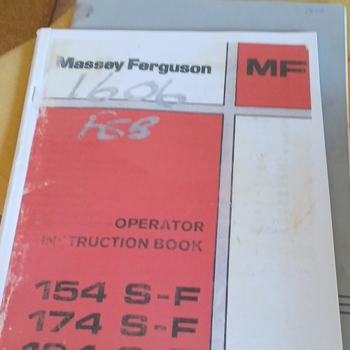 Massey ferguson operator - ferguson,