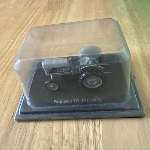 Ferguson te20 1947 grey - ferguson,