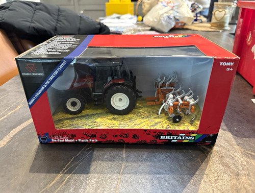 Britains massey ferguson - massey,